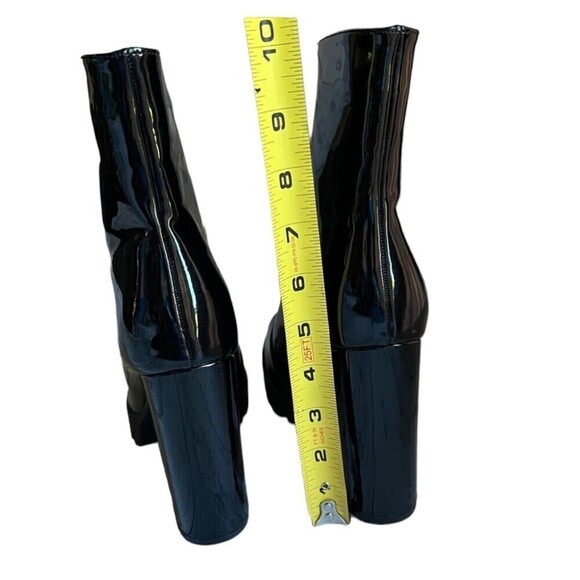 Fashion Nova Women’s Black Patent 4.5 Inch Chunky Heel Front Zipper Boot Size7.5 - Picture 11 of 12